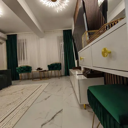 Emerald Gold Apartment